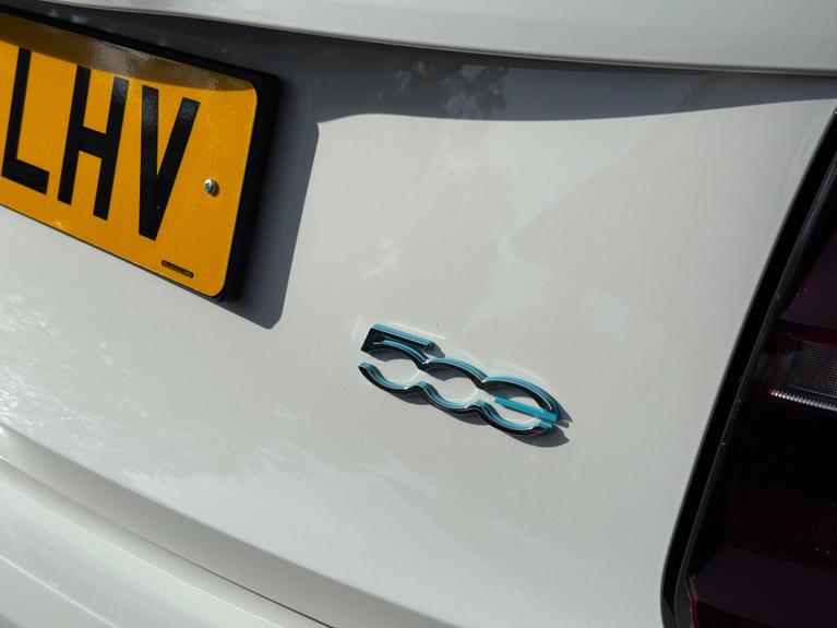 Used Fiat 500e C VX22LHV 26