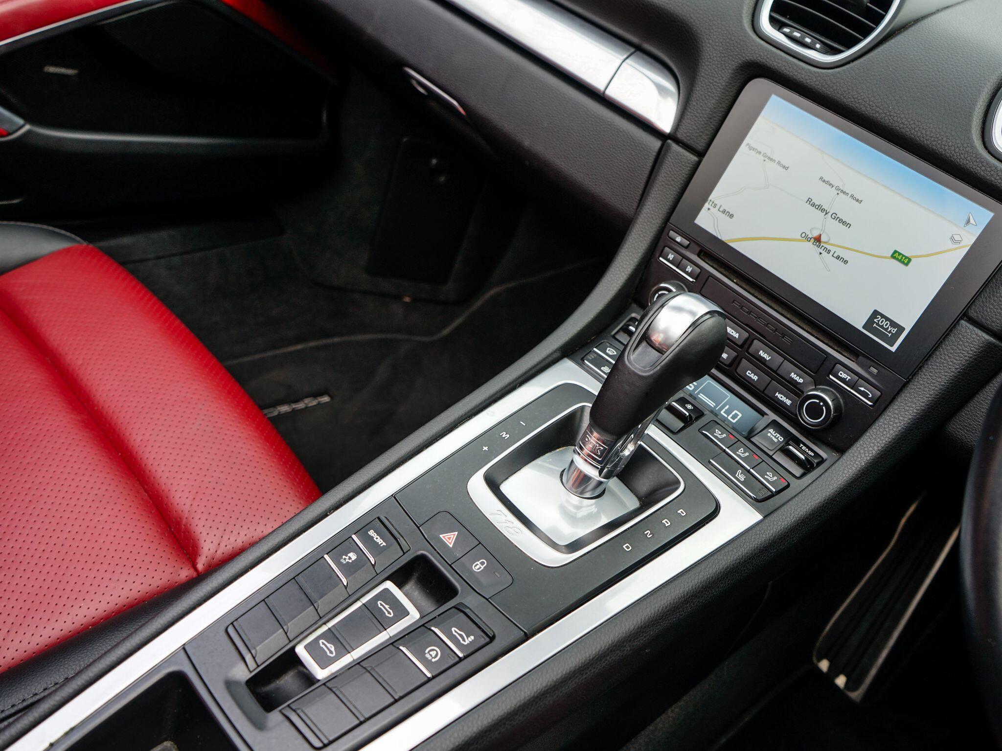 Porsche 718 Boxster 2.5T S Convertible 2dr Petrol PDK Euro 6 (s/s) (350 ps) — photo 6