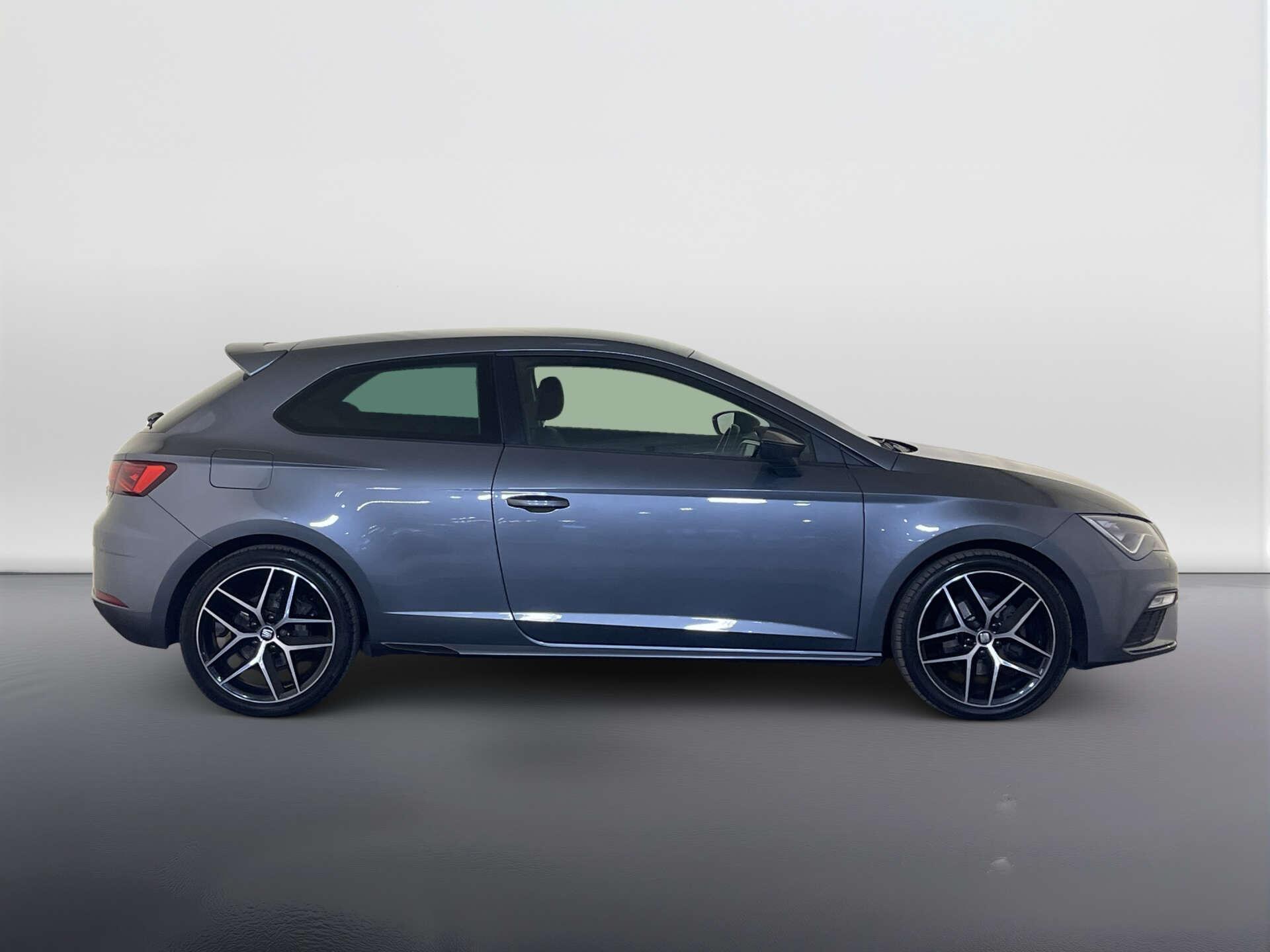 2017 SEAT Leon thumbnail 12