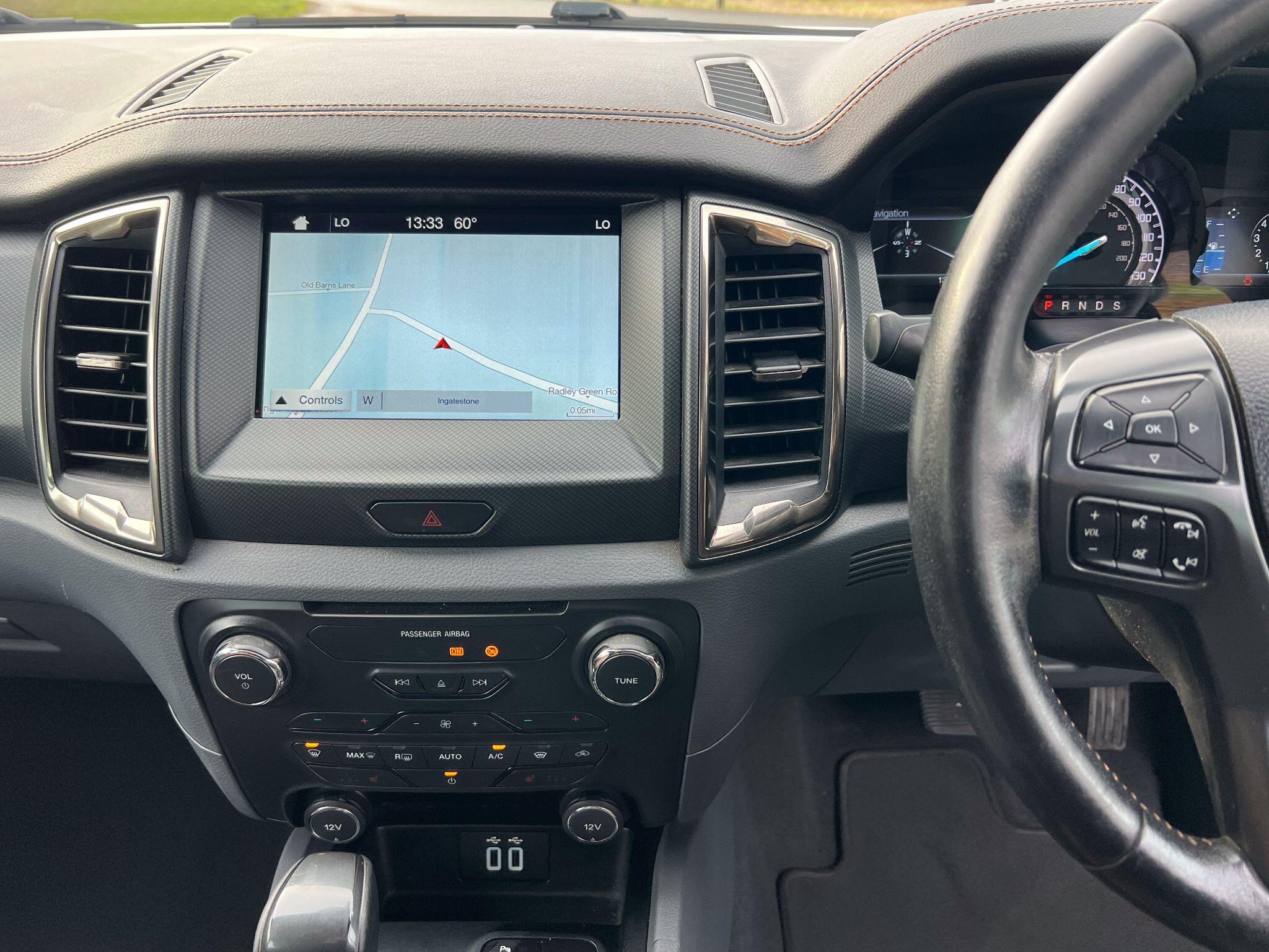 Ford Ranger 3.2 TDCi Wildtrak Auto 4WD Euro 5 4dr — photo 8