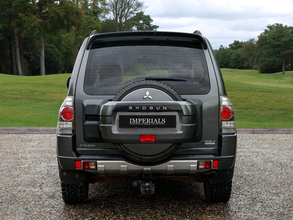 Used Mitsubishi Shogun SV14KPA 10
