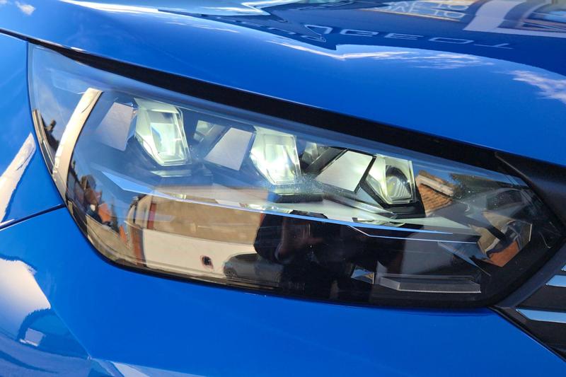 Used Peugeot 2008 FL73OZW 34