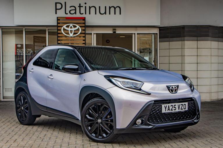 Used Toyota Aygo X YA25VZO 1