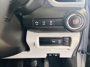 Suzuki Swift Photo 38