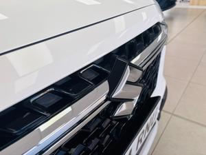 Suzuki S-Cross Photo 12