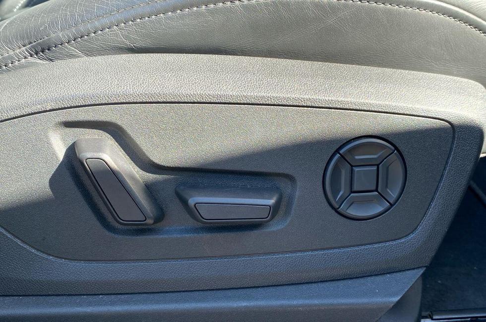 Audi Q8 Photo at-b2a975dad2924e88b2e7ba4c987dd724.jpg