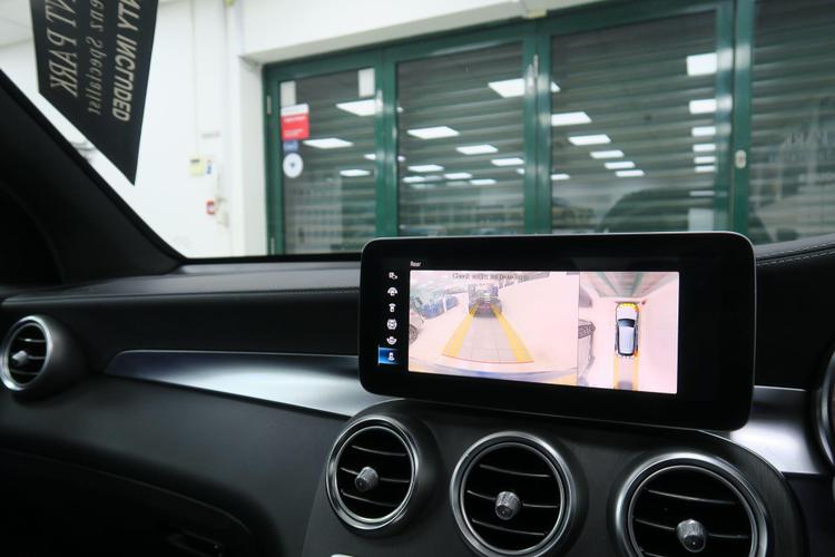 Used Mercedes-Benz GLC BU22LLR 17