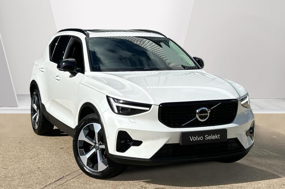 2024 Volvo XC40