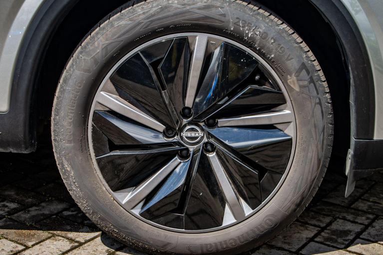 Used Nissan Qashqai OE25LXG 16