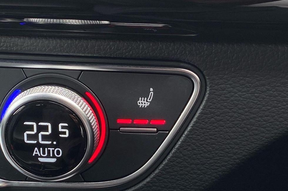 Audi Q5 Photo at-b2ee611651634bf685f27576f88ff353.jpg