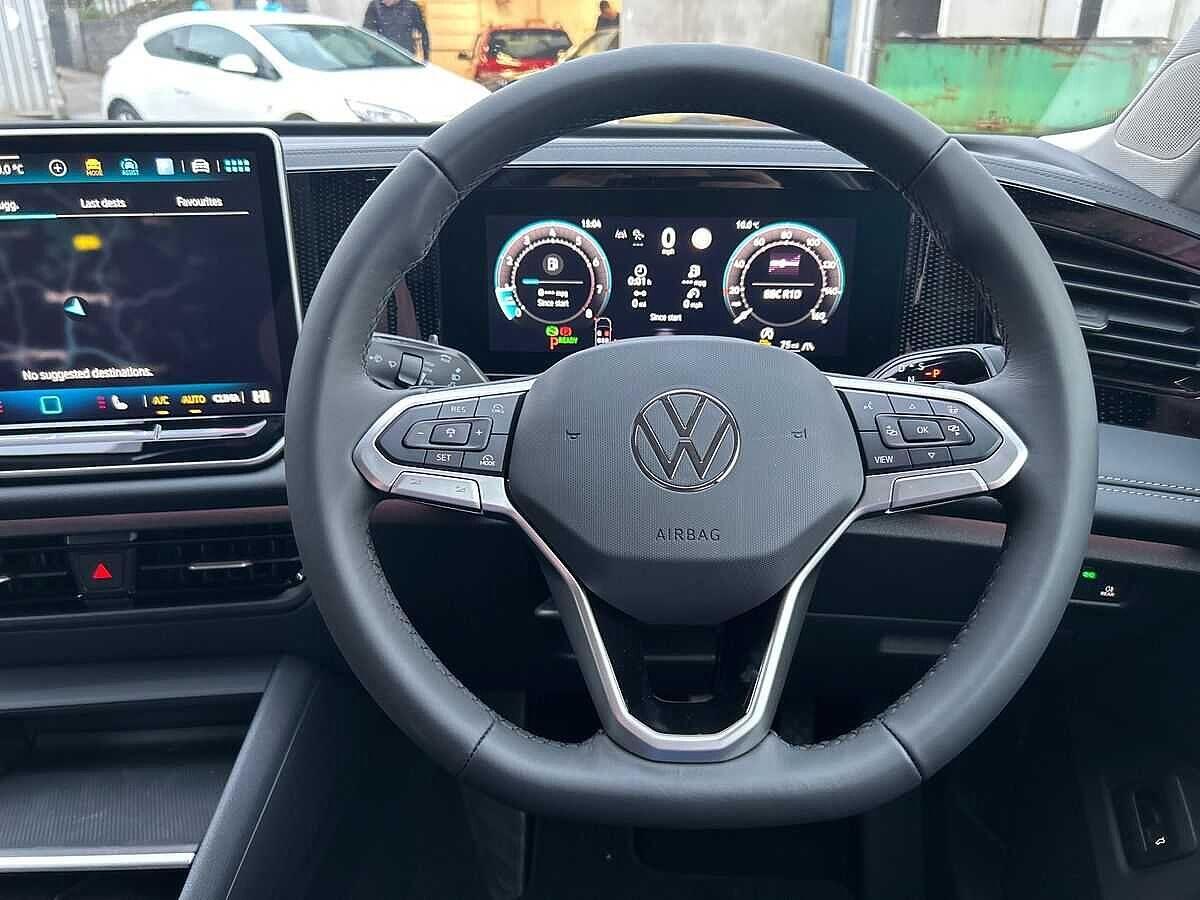 Volkswagen Tiguan Photo at-b31bed8471934442ab2203bdc9be18f7.jpg