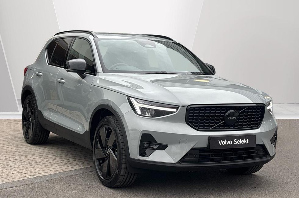 2026 Volvo XC40