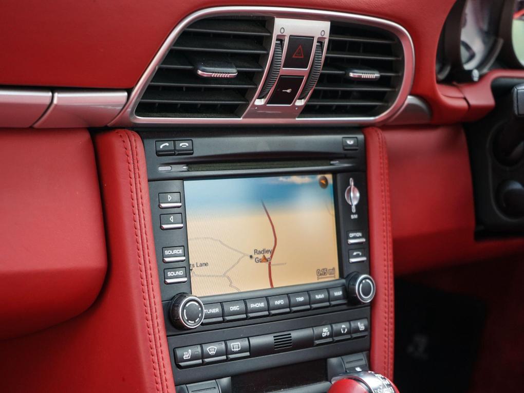 Used Porsche 911 DFZ2208 17