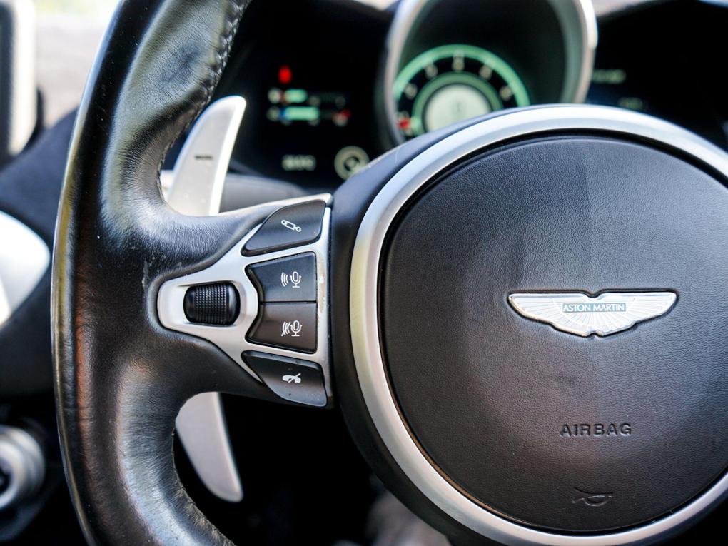 Used Aston Martin Vantage VO07GDG 25