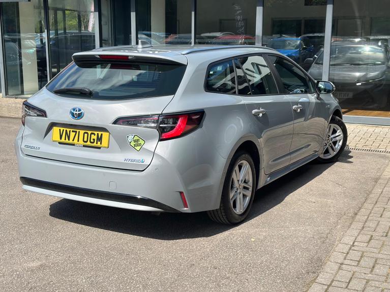 Used Toyota Corolla VN71OGM 9