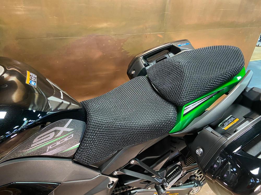 Kawasaki Ninja 1000SX Photo at-b362123f6270491e9981bfb9d9589dc0.jpg