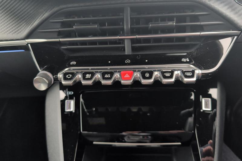 Used Peugeot 2008 NX74YUU 12