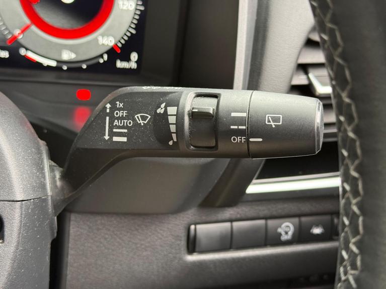 Used Nissan Qashqai WR71JWY 19