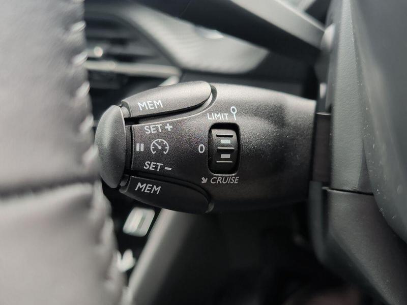 Used Peugeot 2008 202601058926455 23