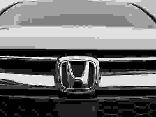 Honda CR-V Hybrid Photo at-b39c28943ca54d6b9401e7f43a241e2d.jpg