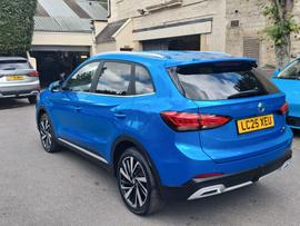 MG MG ZS Photo 3