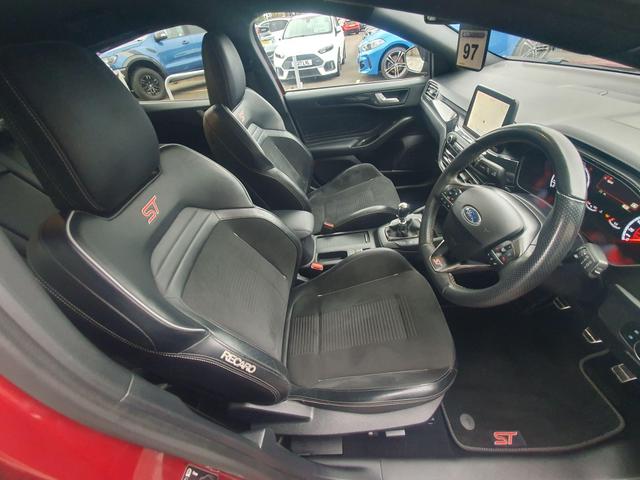 Used Ford Focus EF70CGO 22