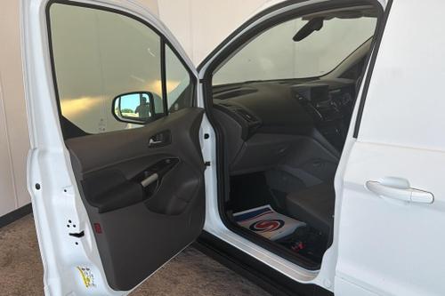 Ford TRANSIT CONNECT Photo at-b434c8470f324588b7b43e1a1d265a51.jpg