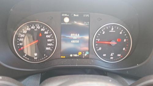 Mercedes-Benz Vito Photo at-b44123236ebe445483c5cd540c29497c.jpg