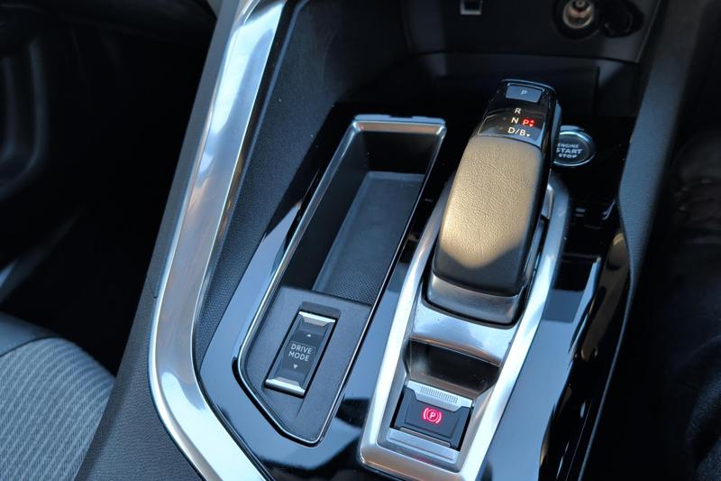 Used Peugeot 3008 LS72ZTG 10