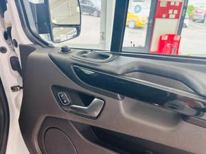 Ford Transit Custom Photo 29