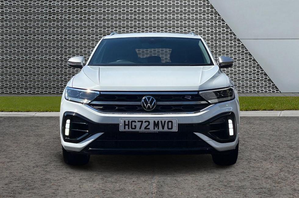Volkswagen T-Roc Photo at-b4b39c7bdf8f4f7497bc1ec4ff89b46a.jpg