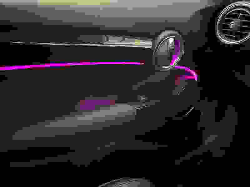 MINI Hatch Photo at-b4bbd6fed0c14f099093ee0d2b8f6811.jpg