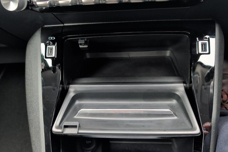 Used Peugeot 2008 YG70CVW 41