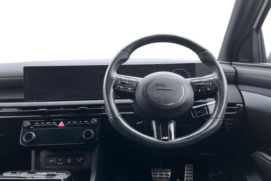 Hyundai TUCSON Photo at-b52117388f9e4a22872b8fe996029587.jpg
