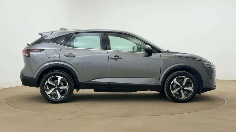 Used Nissan Qashqai YA72BGF 5