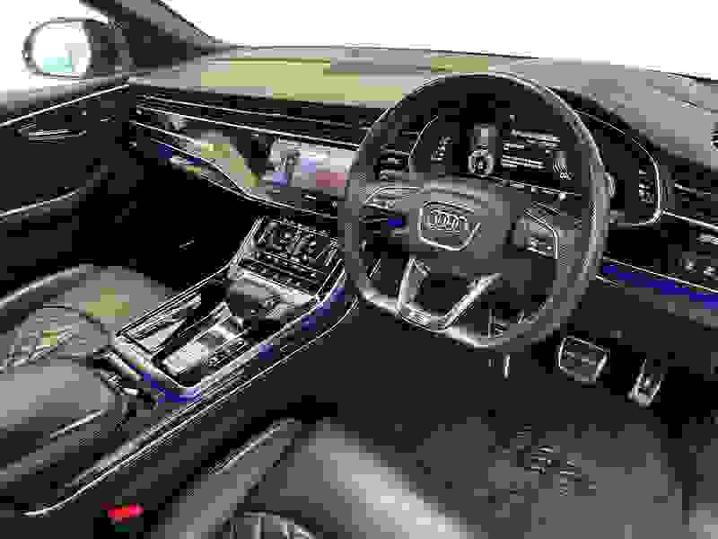 Audi Q8 Photo at-b558ae24b3664843b84b41b435dea755.jpg