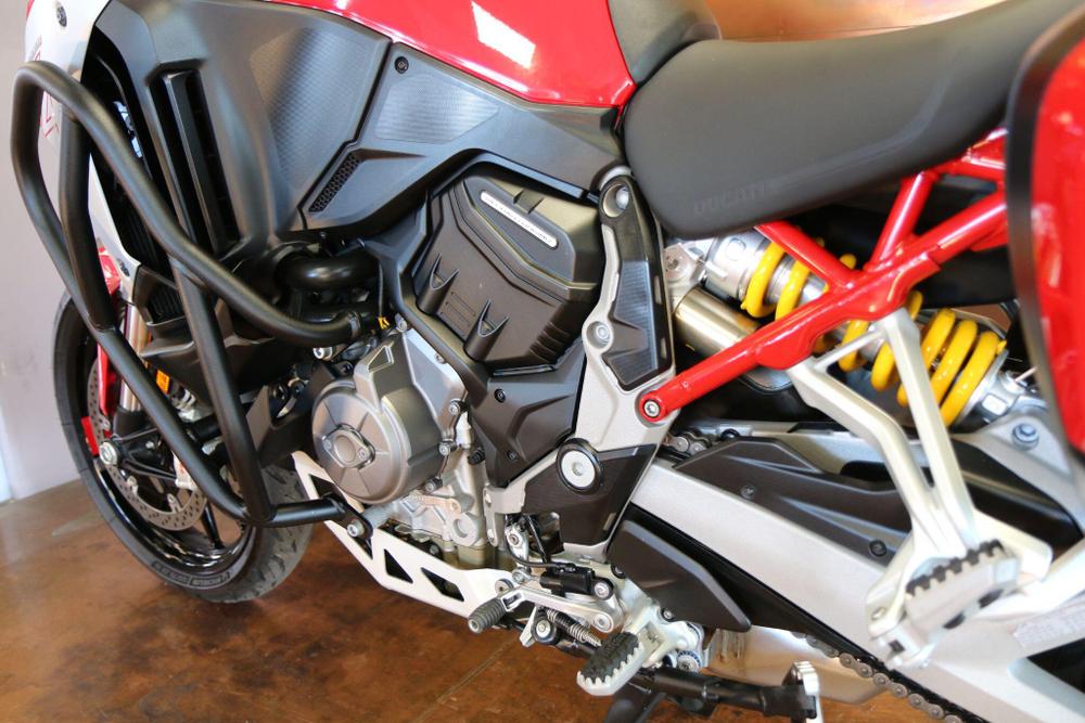 Ducati Multistrada V4 Photo at-b5bee572bd4d435687e2a2df8f7344ff.jpg