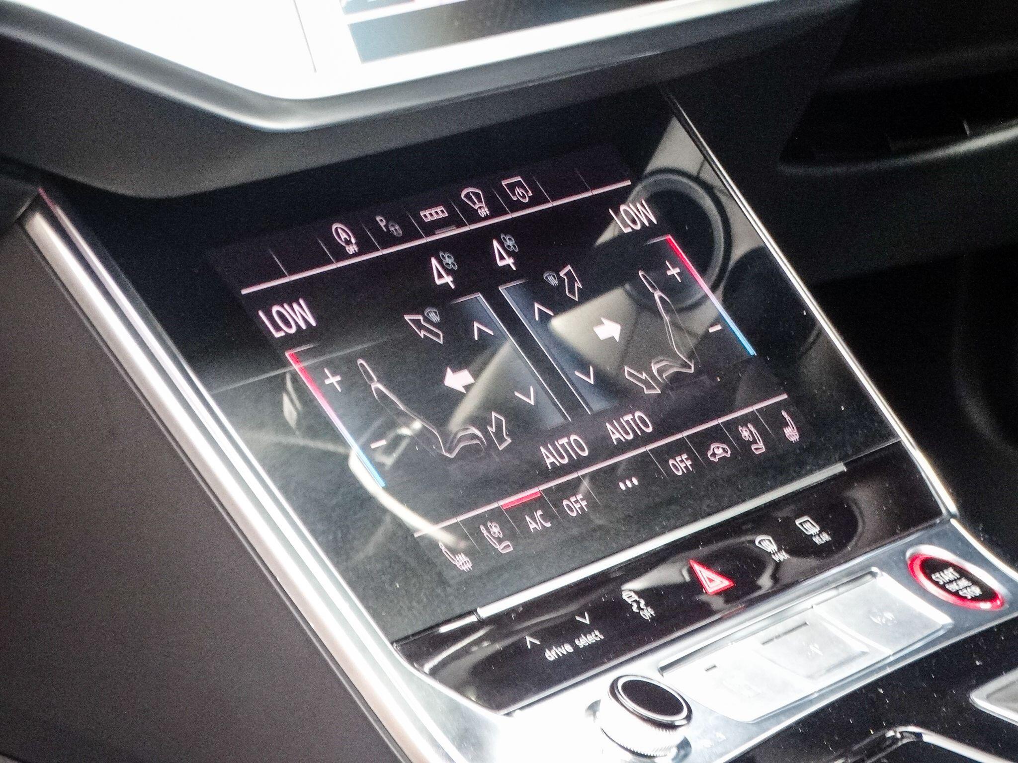 Audi RS6 Avant 4.0 TFSI V8 Vorsprung Estate 5dr Petrol Tiptronic quattro Euro 6 (s/s) (600 ps) — photo 19