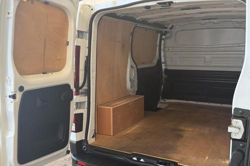 Renault TRAFIC Photo at-b61937cc0bbb494e9f84cf2b9beca7f1.jpg