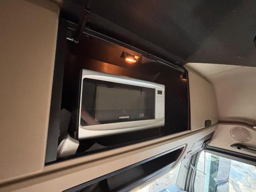 Mercedes-Benz Actros L Photo at-b6465d5d91104cbfa5bdead5b9c3d07f.jpg