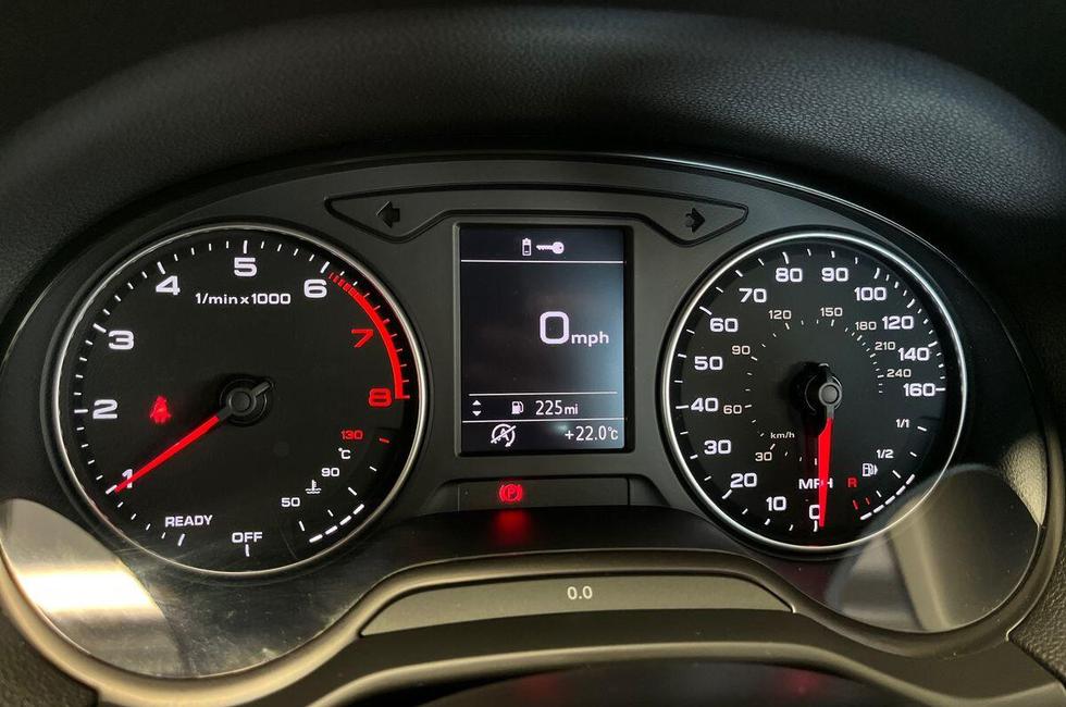 Audi Q2 Photo at-b6509ae8b75f4e42add4947f81127aa4.jpg