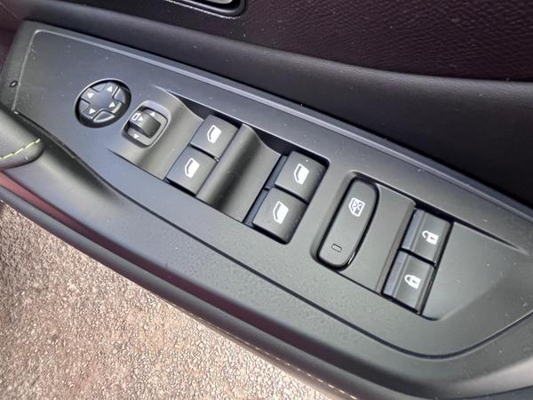 Used Peugeot 408 KM25TPV 24