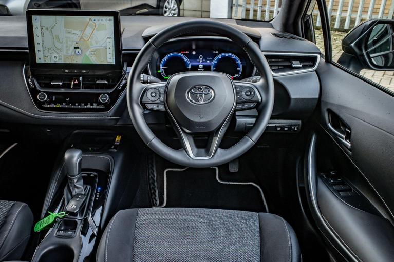 Used Toyota Corolla FP25HXV 27