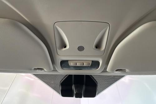 Ford TRANSIT COURIER Photo at-b662d8e5ae394cb091b92b3e1221fbbd.jpg