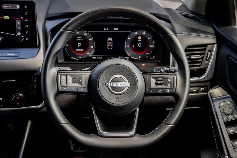 Used Nissan Qashqai BG24OSA 24