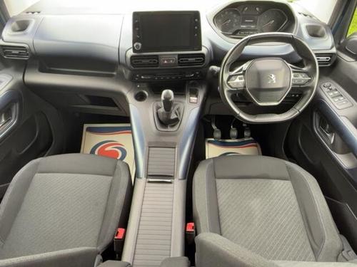 Peugeot RIFTER Photo at-b68fd98331e74895ad55ebdd09c689a4.jpg