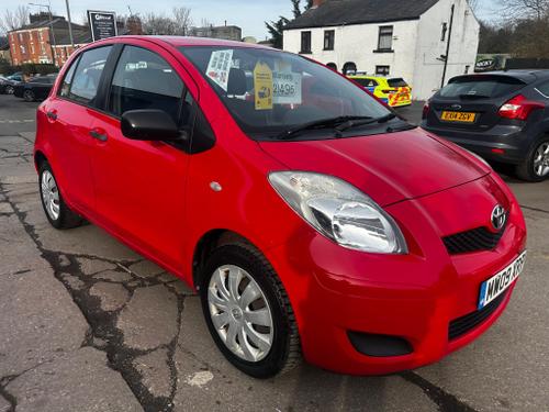 2009 2009 Toyota Yaris 1.0 VVT-i T2 Euro 4 5dr Petrol photo