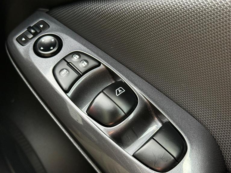 Used Nissan Juke LM24CSZ 18