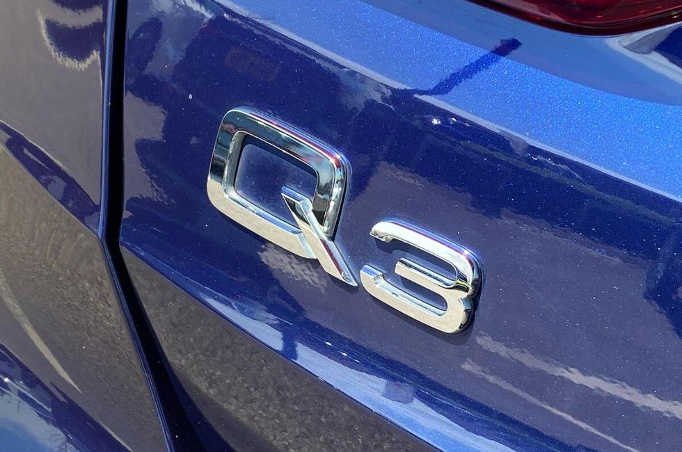 Audi Q3 Photo at-b6bd7f9282734e93934089bd4a00bf70.jpg