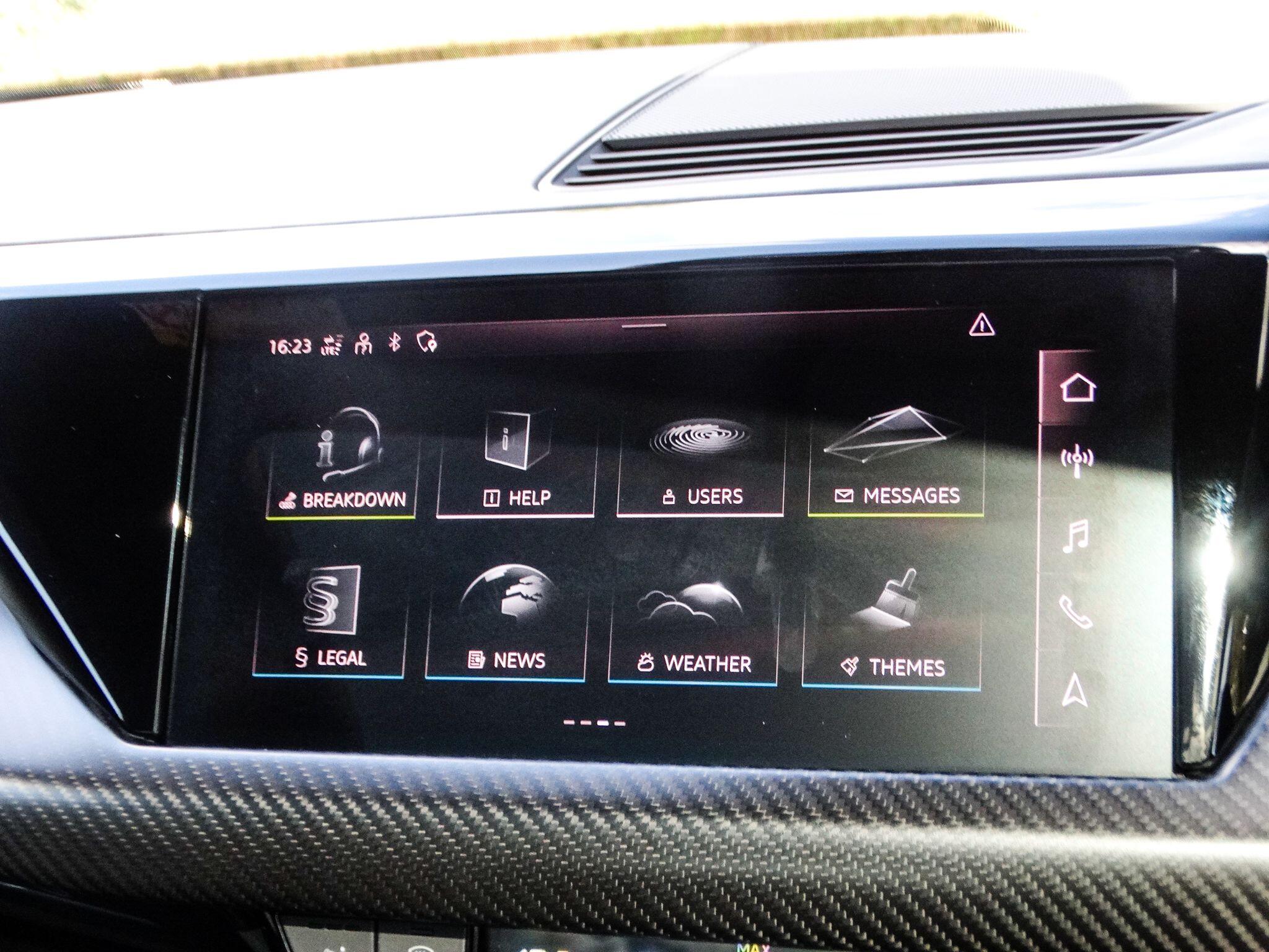 Audi RS e-tron GT 93.4kWh Auto quattro 4dr — photo 30